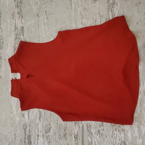 Top - Picture 4 of 5